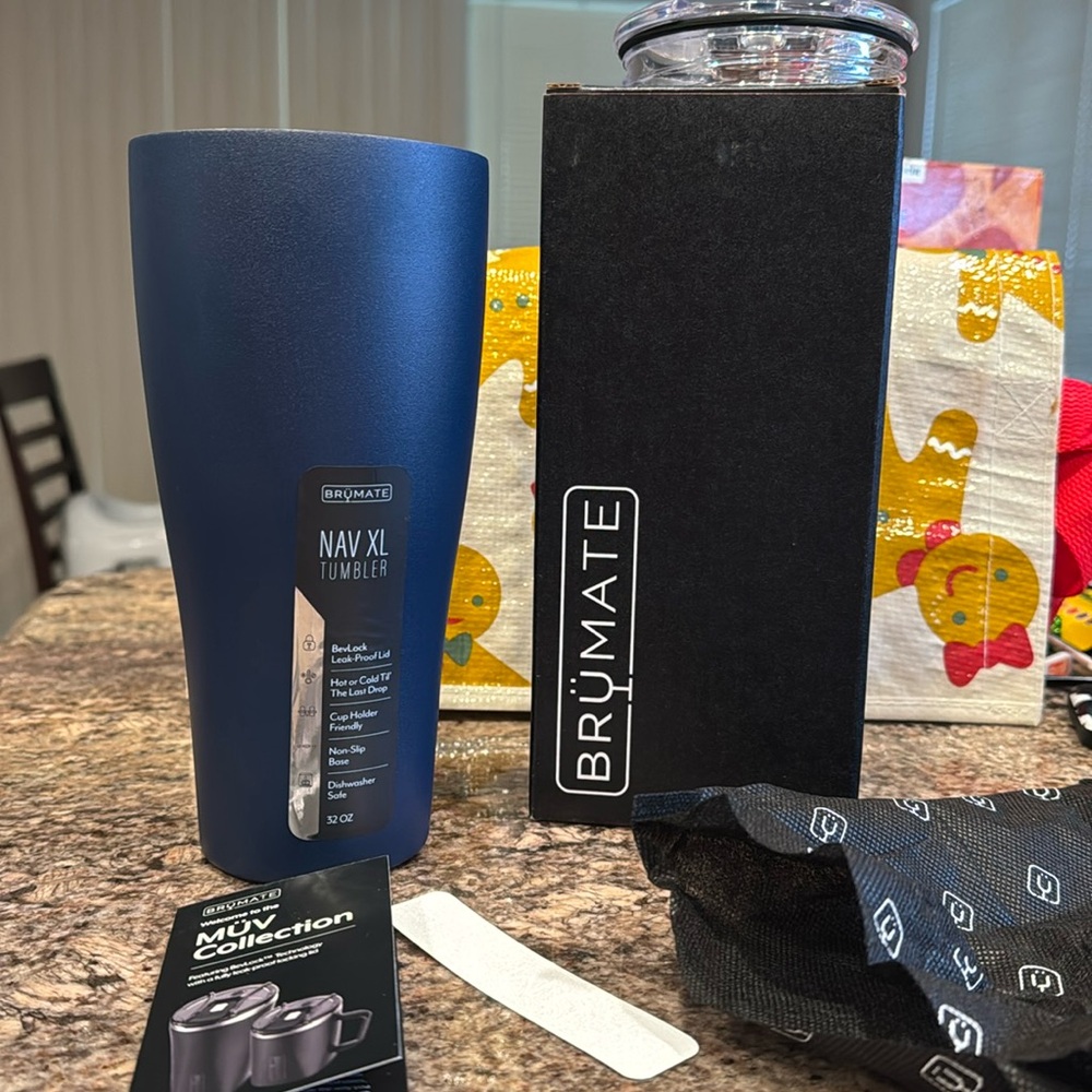 BrüMate Nav XL Navy Blue Matte
